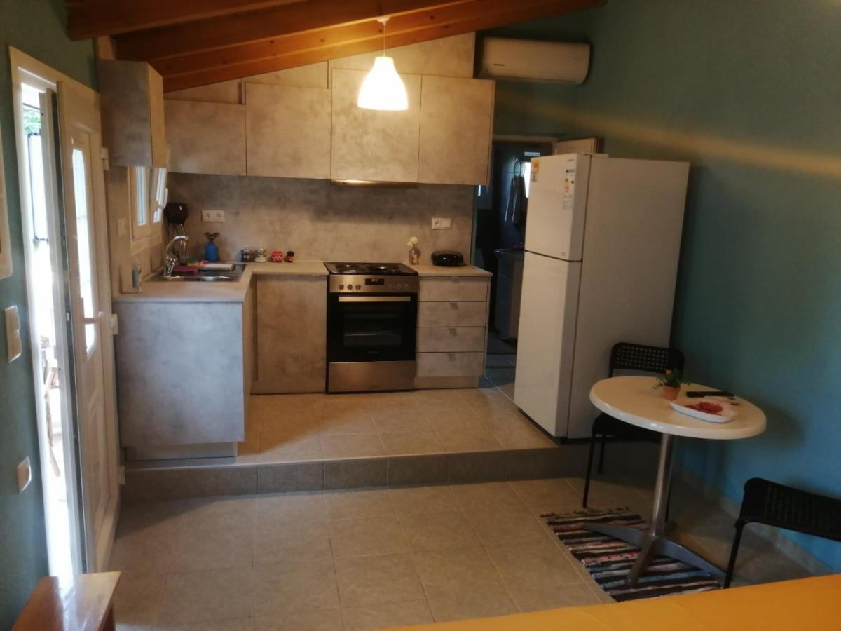 Sofia Apartments Sívota Dış mekan fotoğraf